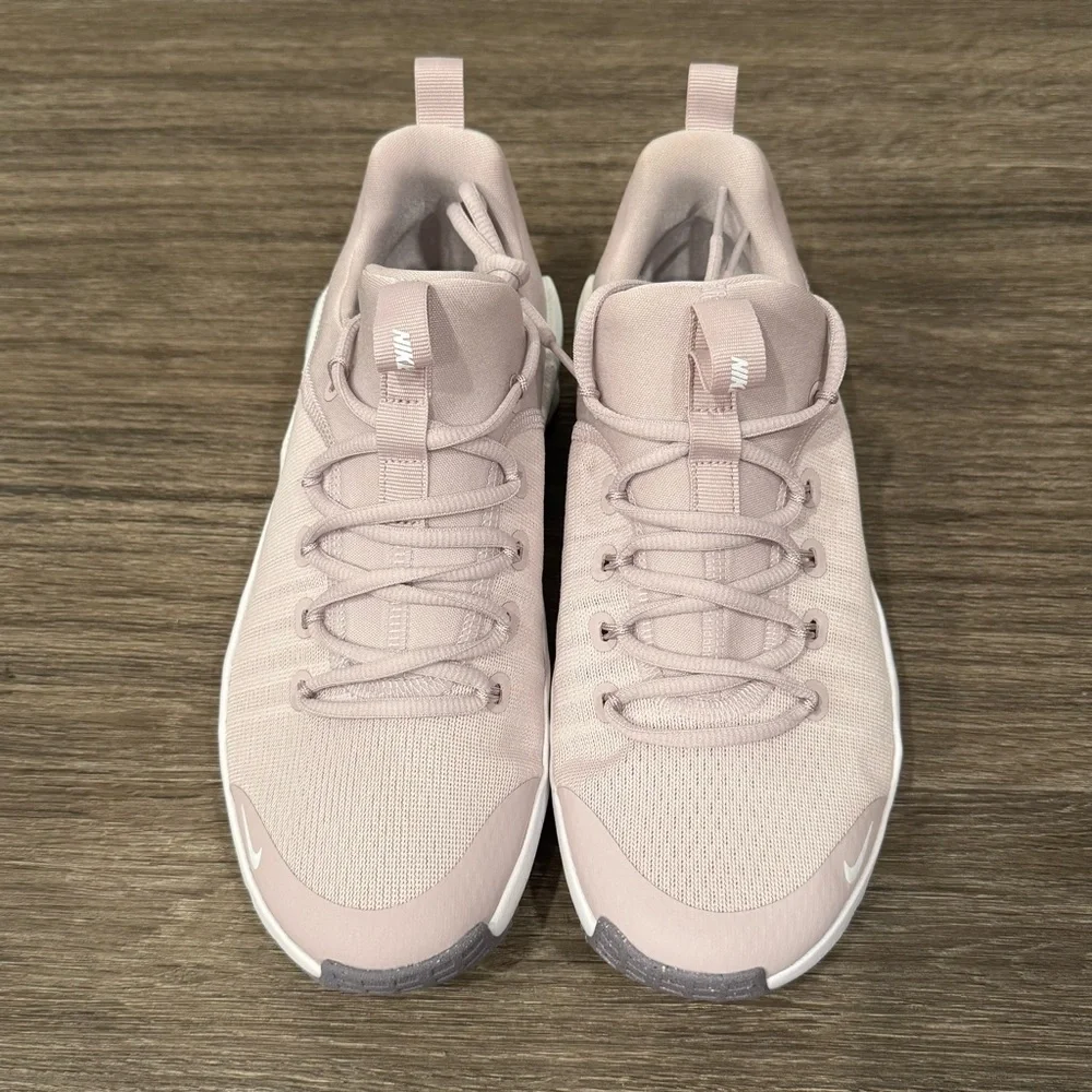 Nike Wmns Free Metcon 6 'Platinum Violet' sz 9.5, 10